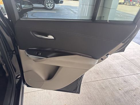 Used 2022 Cadillac XT4 Luxury image 28