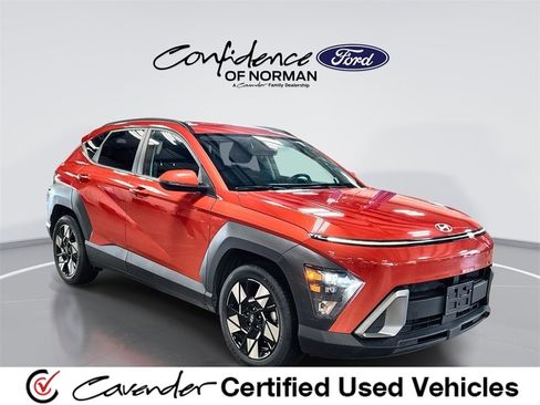 Used 2024 Hyundai Kona SEL image 1