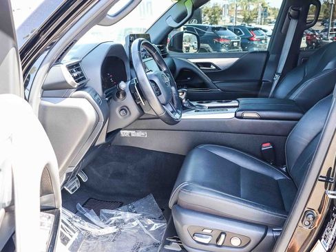 Used 2022 Lexus LX 600 F Sport w/ Accessory Package (Z1) AWD/4WD image 21