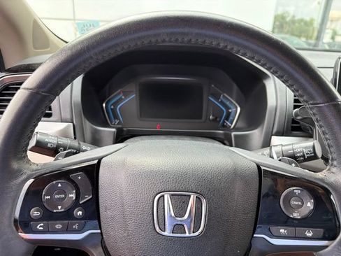 Used 2022 Honda Odyssey Touring image 14