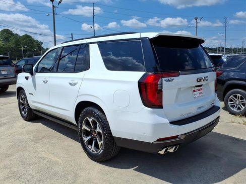 Used 2025 GMC Yukon AT4 Ultimate image 5