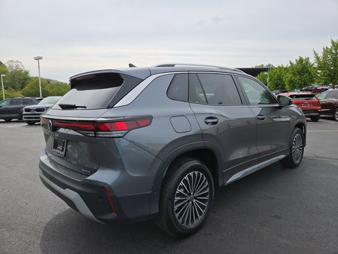 New 2026 Volkswagen Tiguan S AWD/4WD image 3