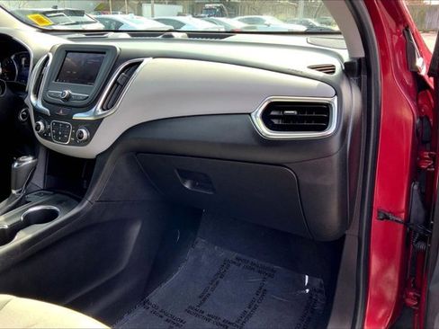 Used 2020 Chevrolet Equinox LT image 16