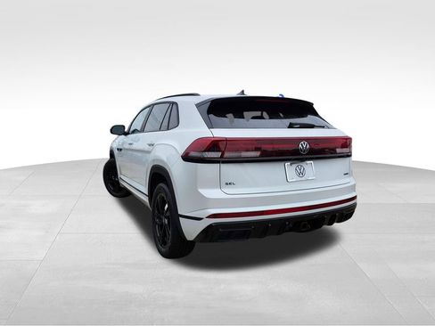 New 2026 Volkswagen Atlas Cross Sport SEL R-Line AWD/4WD image 4