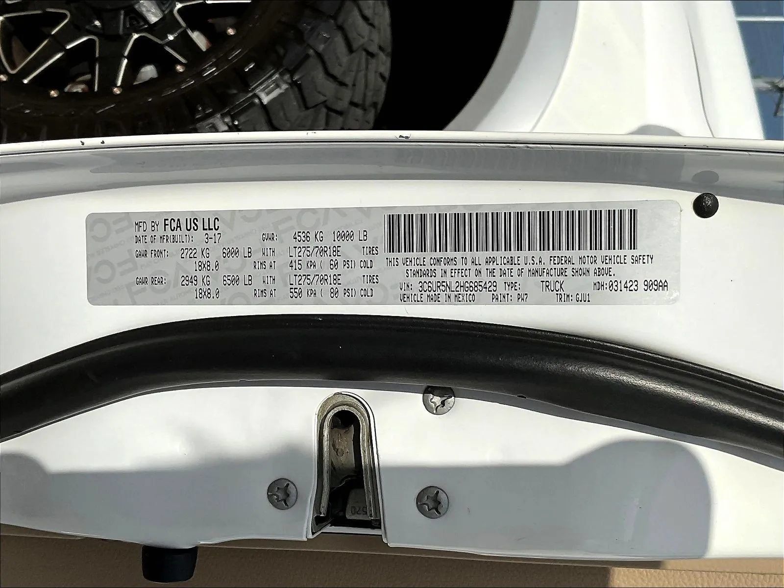 Used 2017 RAM 2500 Laramie w/ Snow Chief Group AWD/4WD image 34
