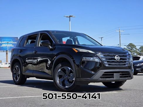 Used 2025 Nissan Rogue SV image 20