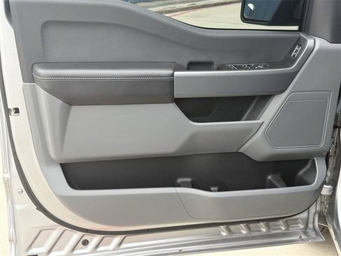 Used 2023 Ford F150 XLT image 10