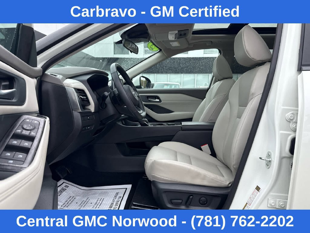 Used 2023 Nissan Rogue SV w/ SV Premium B Package AWD/4WD image 14