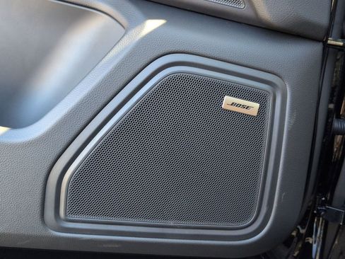 New 2026 Porsche Macan image 15