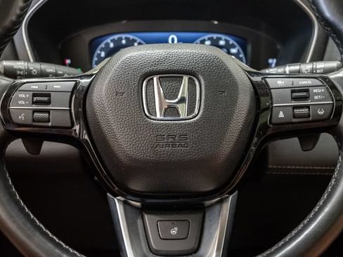 Used 2023 Honda Pilot Elite image 13