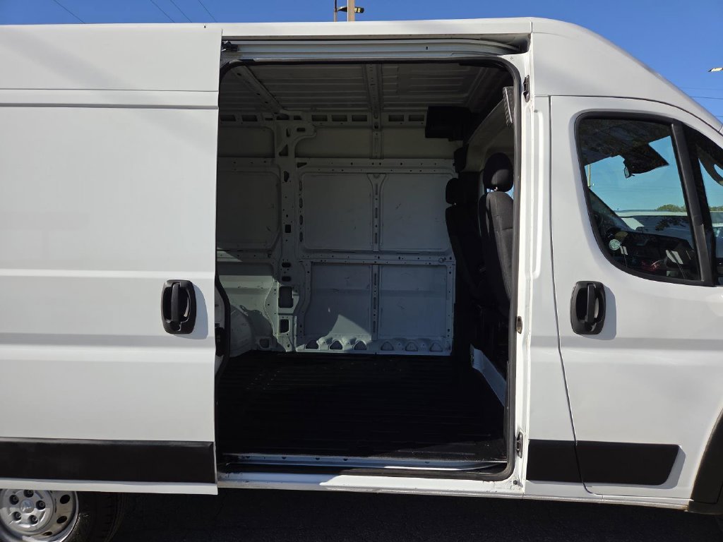 Used 2023 RAM ProMaster 2500 FWD image 18