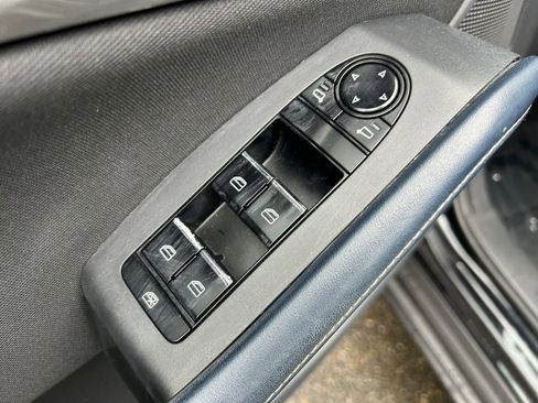 Used 2020 MAZDA CX-30 S image 23