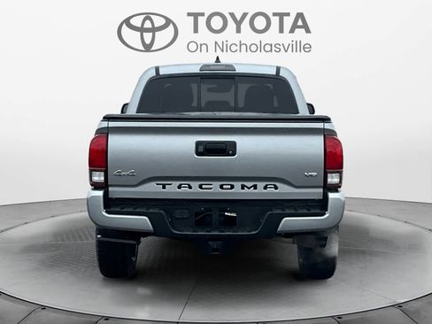 Used 2023 Toyota Tacoma SR image 5