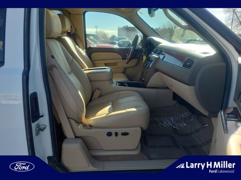 Used 2011 Chevrolet Silverado 1500 LTZ w/ LTZ Plus Package image 19