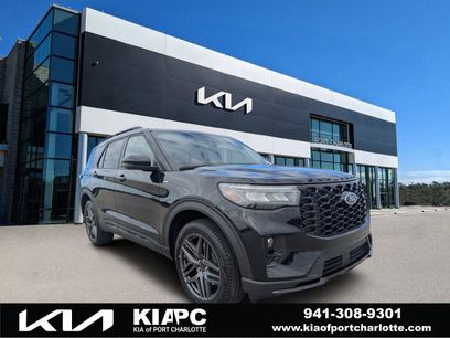 Used 2025 Ford Explorer ST-Line w/ ST-Line Street Pack