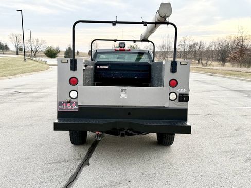 Used 2008 Chevrolet Silverado 3500 W/T image 5