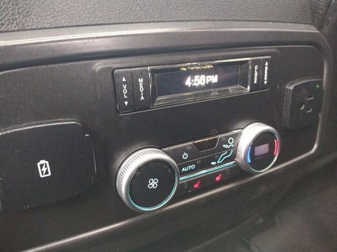 Used 2019 Ford Expedition Limited w/ Equipment Group 302A image 53