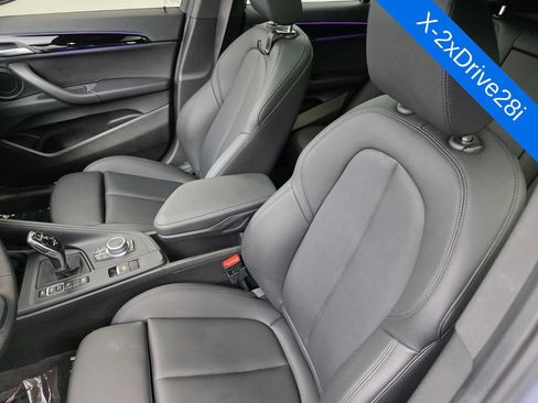 Used 2022 BMW X2 xDrive28i w/ Convenience Package AWD/4WD image 11