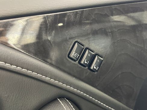 Used 2024 INFINITI QX80 Luxe image 33