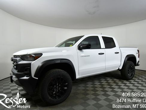 New 2026 Chevrolet Colorado Trail Boss AWD/4WD image 1