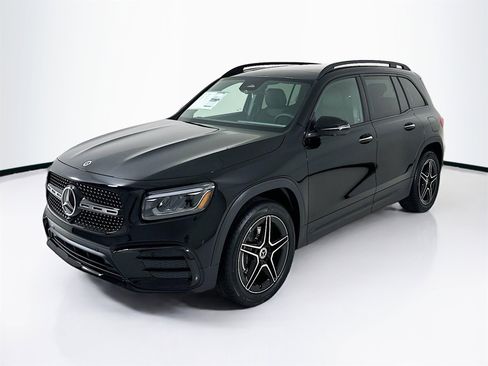 New 2026 Mercedes-Benz GLB 250 GLB 250 image 3