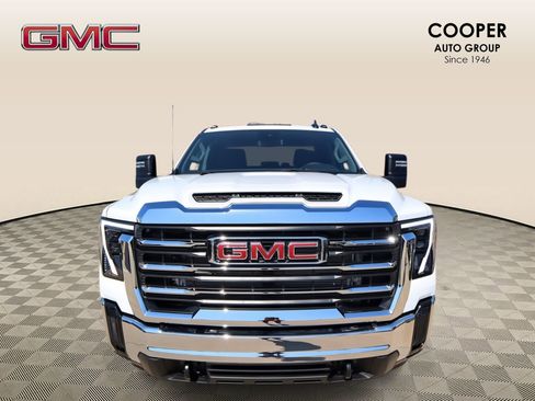 New 2026 GMC Sierra 3500 SLE AWD/4WD image 11