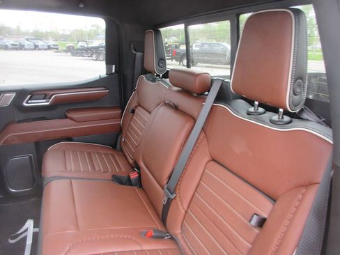 New 2026 GMC Sierra 1500 Denali Ultimate AWD/4WD image 14