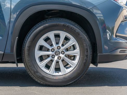 Certified 2024 Toyota Grand Highlander XLE FWD image 6
