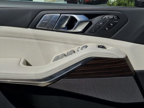 New 2026 BMW X7 xDrive40i w/ Executive Package image 27