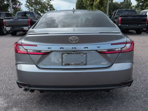 Used 2026 Toyota Camry SE FWD image 5