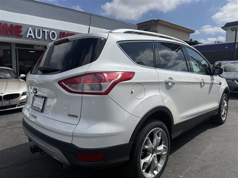 Used 2013 Ford Escape Titanium w/ Parking Technology Pkg AWD/4WD image 6
