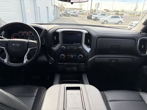 Used 2021 Chevrolet Silverado 1500 LT Trail Boss w/ Convenience Package II image 28