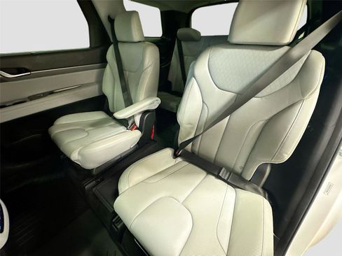 Used 2022 Hyundai Palisade SEL w/ Premium Package image 25