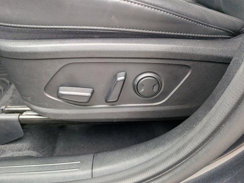 Used 2022 Kia Sorento S AWD/4WD image 16