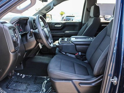 Used 2021 Chevrolet Silverado 1500 Custom RWD image 17