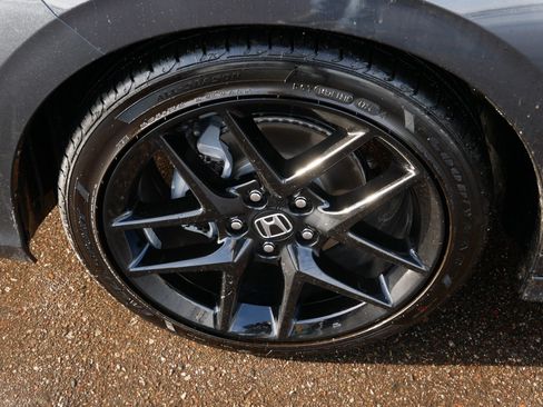 Certified 2025 Honda Civic Sport image 15