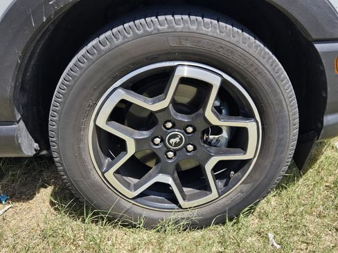 Used 2021 Ford Bronco Sport Big Bend w/ Big Bend Package AWD/4WD image 9