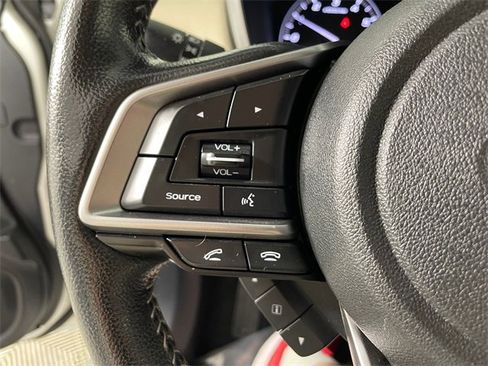 Used 2022 Subaru Legacy Limited image 13