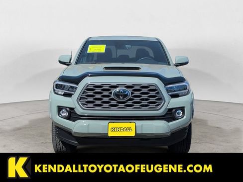 Used 2023 Toyota Tacoma TRD Sport w/ TRD Premium Sport Package AWD/4WD image 2