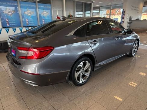 Used 2018 Honda Accord EX-L image 3