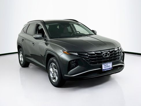 Used 2023 Hyundai Tucson SEL AWD/4WD image 3
