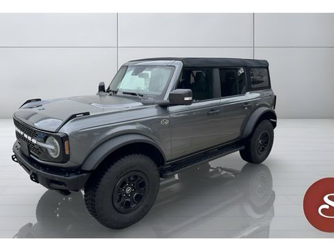 Used 2024 Ford Bronco Wildtrak AWD/4WD image 1