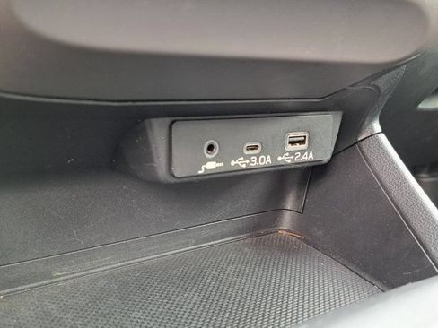 Certified 2024 Subaru Crosstrek 2.0i Premium AWD/4WD image 16