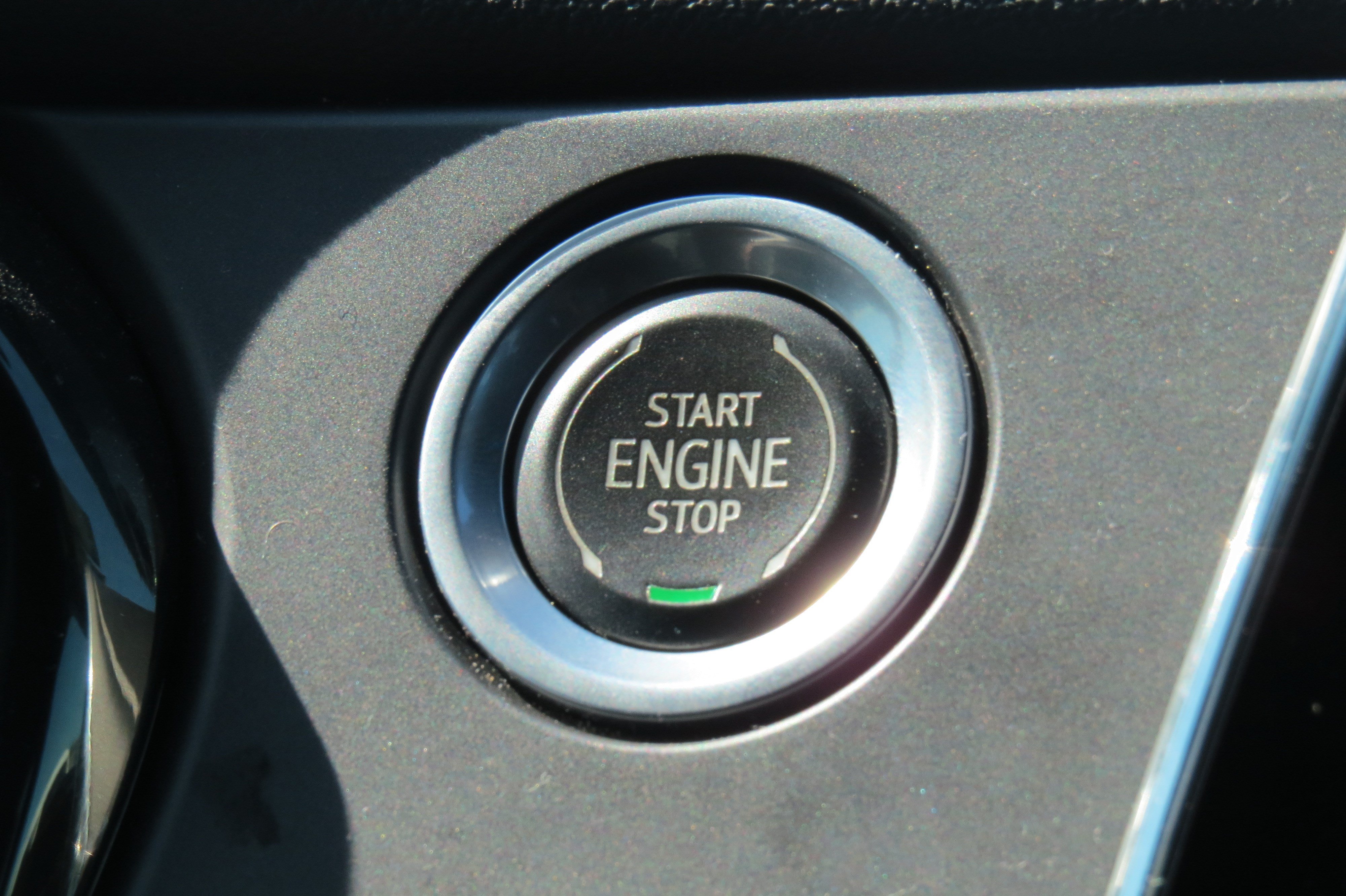 Used 2022 Chevrolet Blazer RS w/ Enhanced Convenience Package FWD image 23