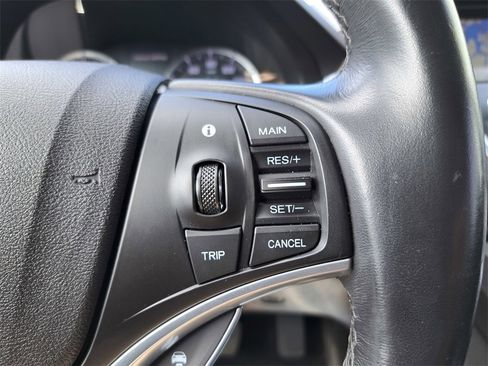 Used 2020 Acura MDX SH-AWD w/ Technology Package image 17