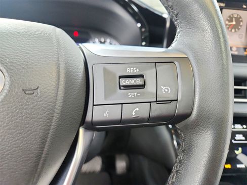 Used 2025 INFINITI QX60 Pure image 25