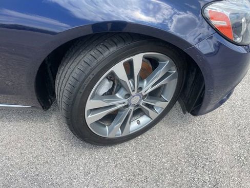 Used 2017 Mercedes-Benz C 300 4MATIC Sedan image 16