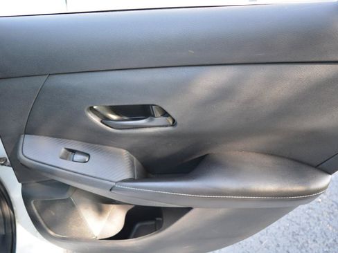 Used 2024 Nissan Sentra S FWD image 14