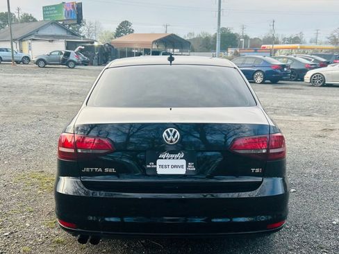 Used 2016 Volkswagen Jetta SEL w/ Lighting Package FWD image 7