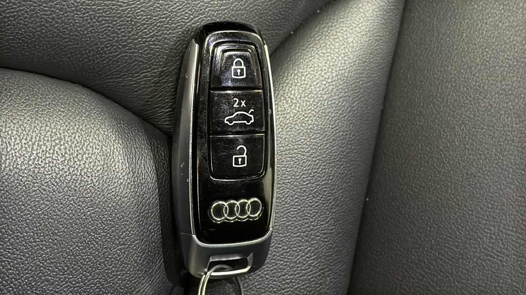 Used 2023 Audi Q7 2.0T Premium w/ Convenience Package AWD/4WD image 20